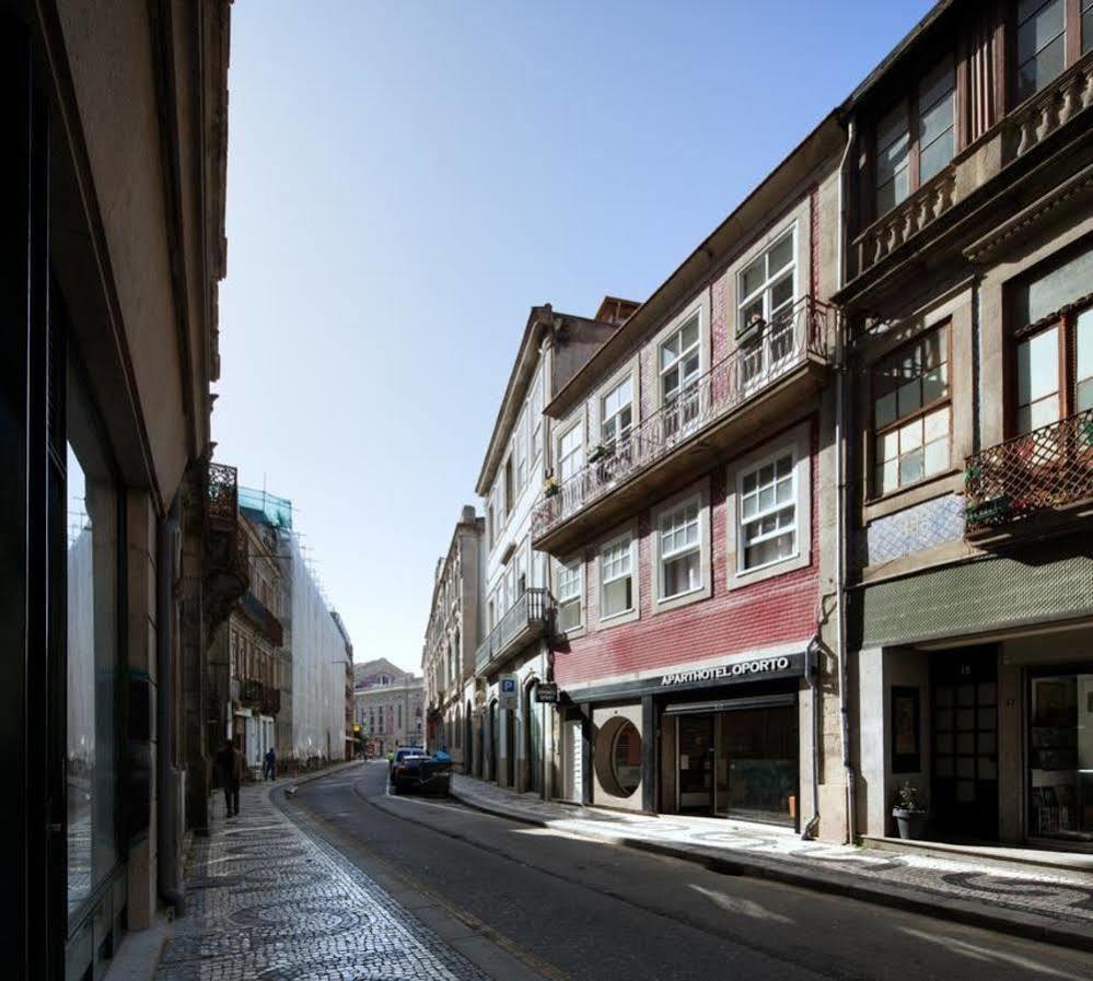 Entreparedes 3* Oporto